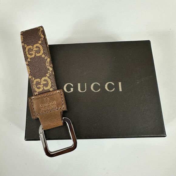 Gucci GG Canvas Leather Key Ring Charm With Boc - Picture 1 of 5